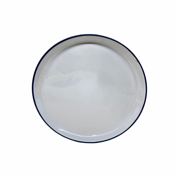 PLATO PLAYO DE PORCELANA • 27cm PLATO PLAYO DE PORCELANA • 27cm