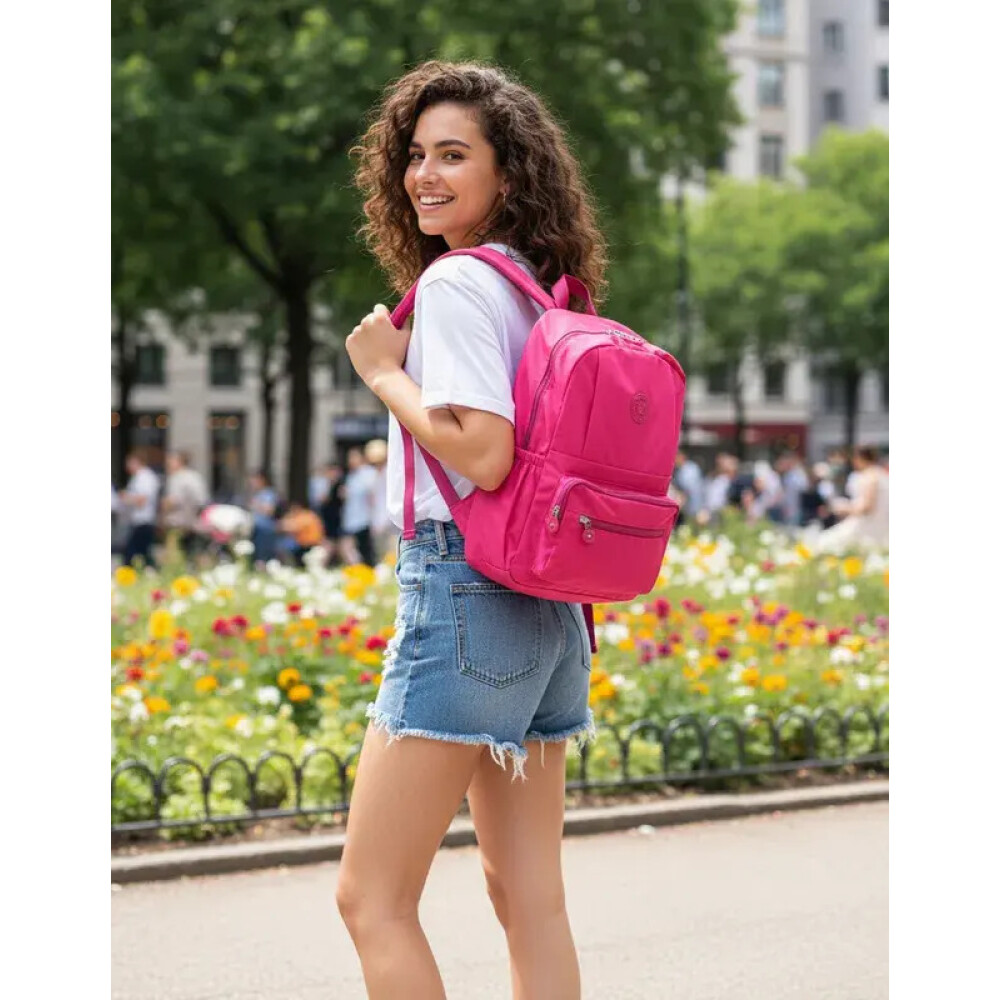 Mochila dama casual, moderna Fucsia