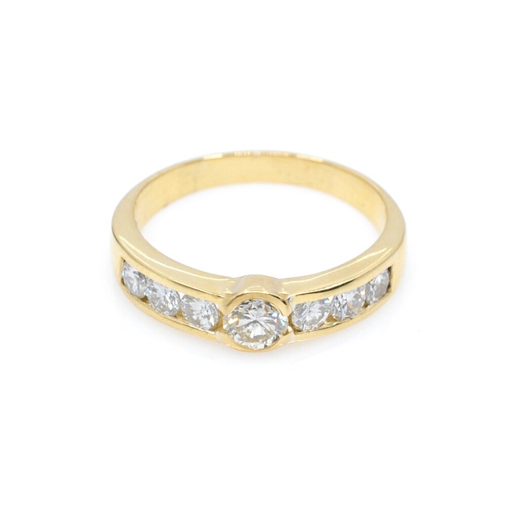 Anillo en oro 18k amarillo y brillantes Anillo en oro 18k amarillo y brillantes
