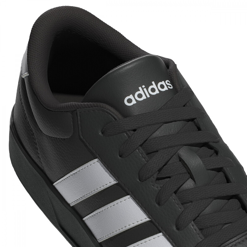 CHAMIONES ADIDAS BREAKNET 3.3 Hombre JQ5482 Negro