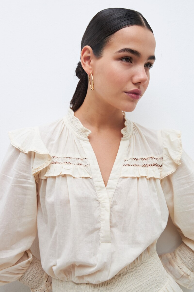 Vestido boho con volados beige