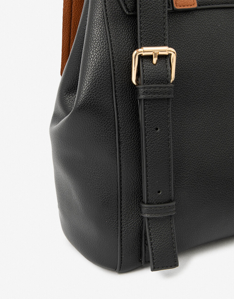 Mochilas Urbanas Mochila Con Solapa - Negro