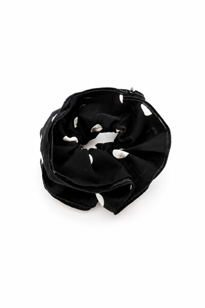 GOMITA OLI Negro/Blanco