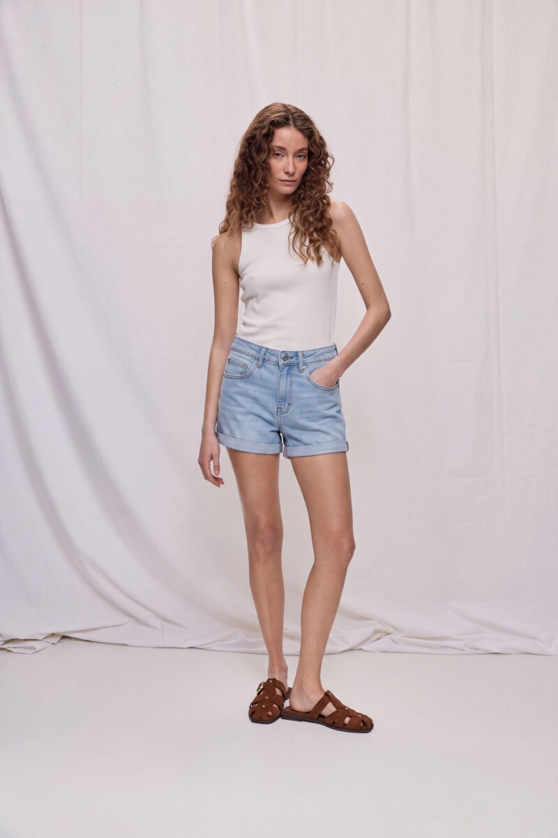 SHORT TINTO Celeste