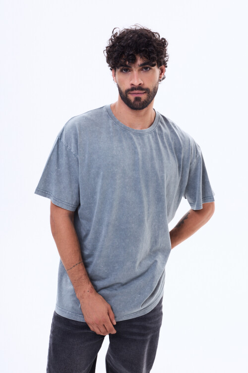 Remera Zeus Gris oscuro