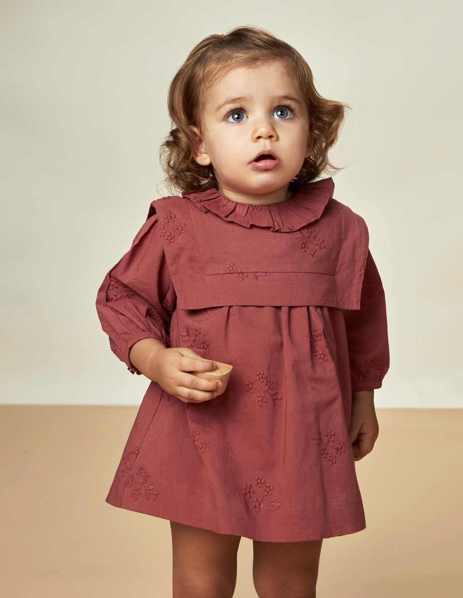 Vestido Tejido Bordado - Coral Oscuro 