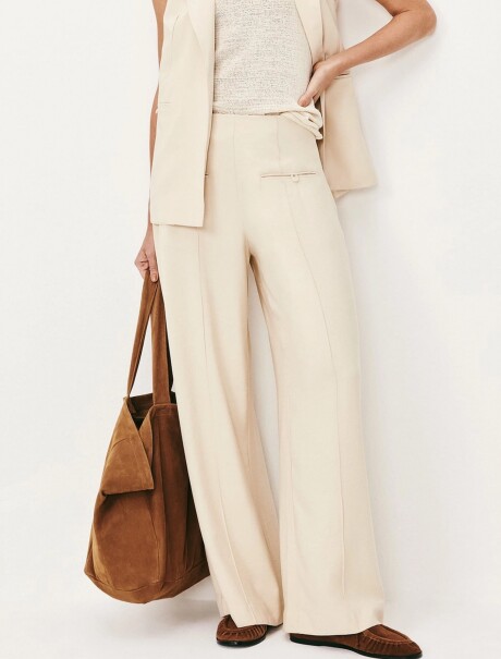 PANTALÓN RECTO BEIGE