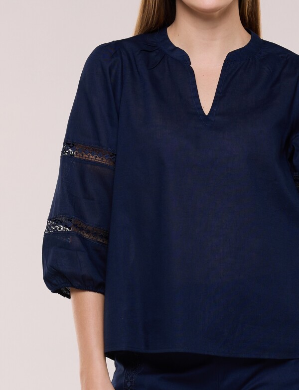 Blusa Lino Con Detalle Puntilla AZUL