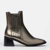 Bota Caña Media Corey En Cuero Liso Metalizado Metalizado