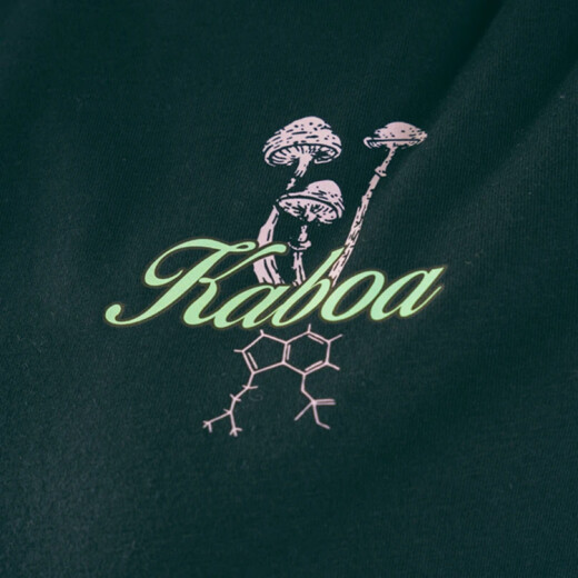 Remera Kaboa Cosmic Doorway - Negro Remera Kaboa Cosmic Doorway - Negro