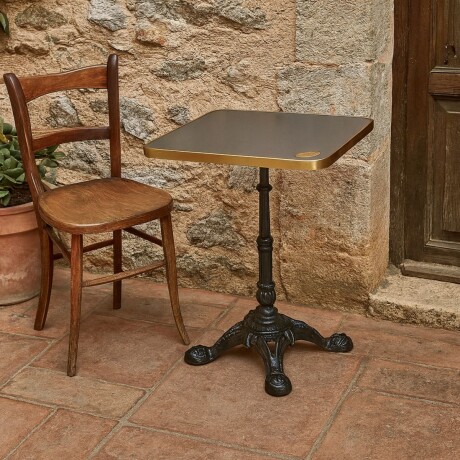 MESA DE EXTERIOR GLOWING Negro - CUADRADO/A