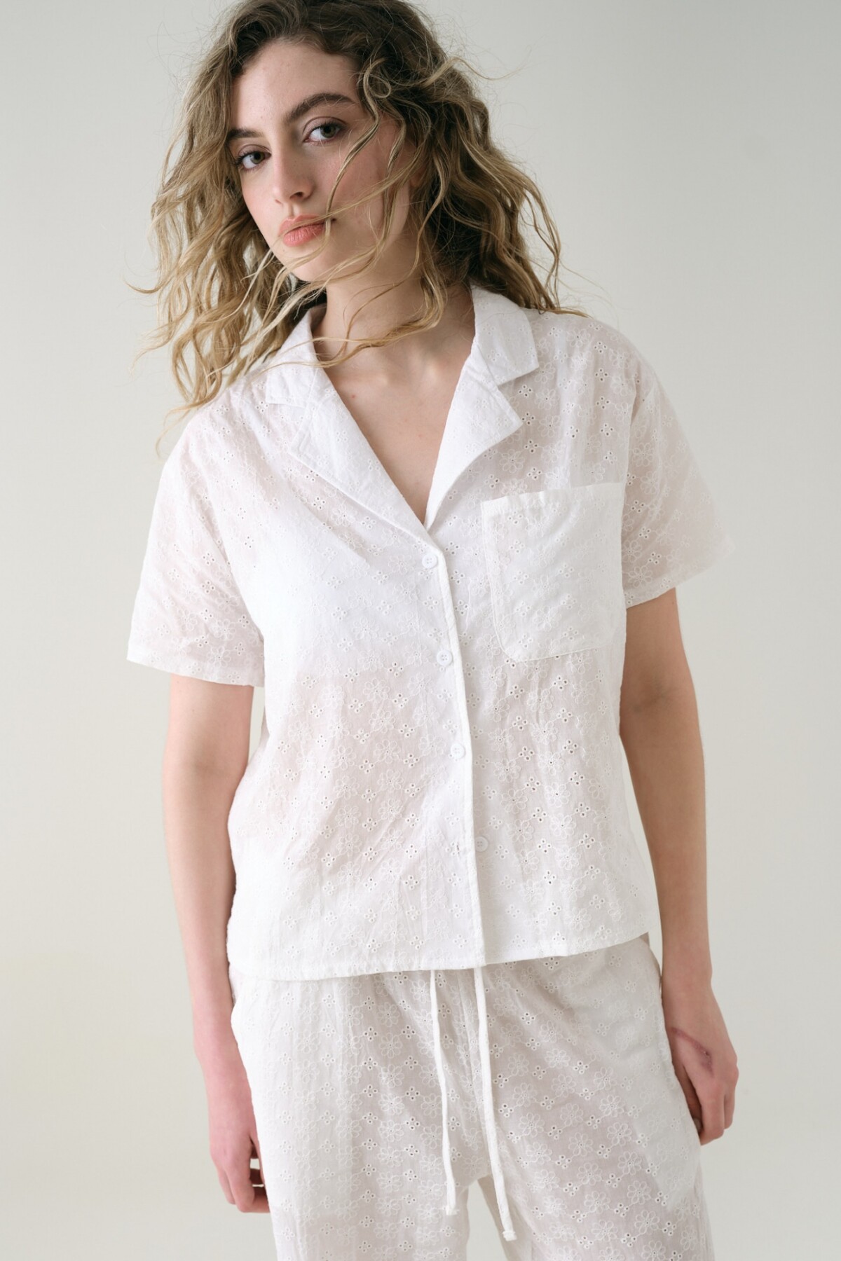 Camisa Manga Corta Broderie Blanco