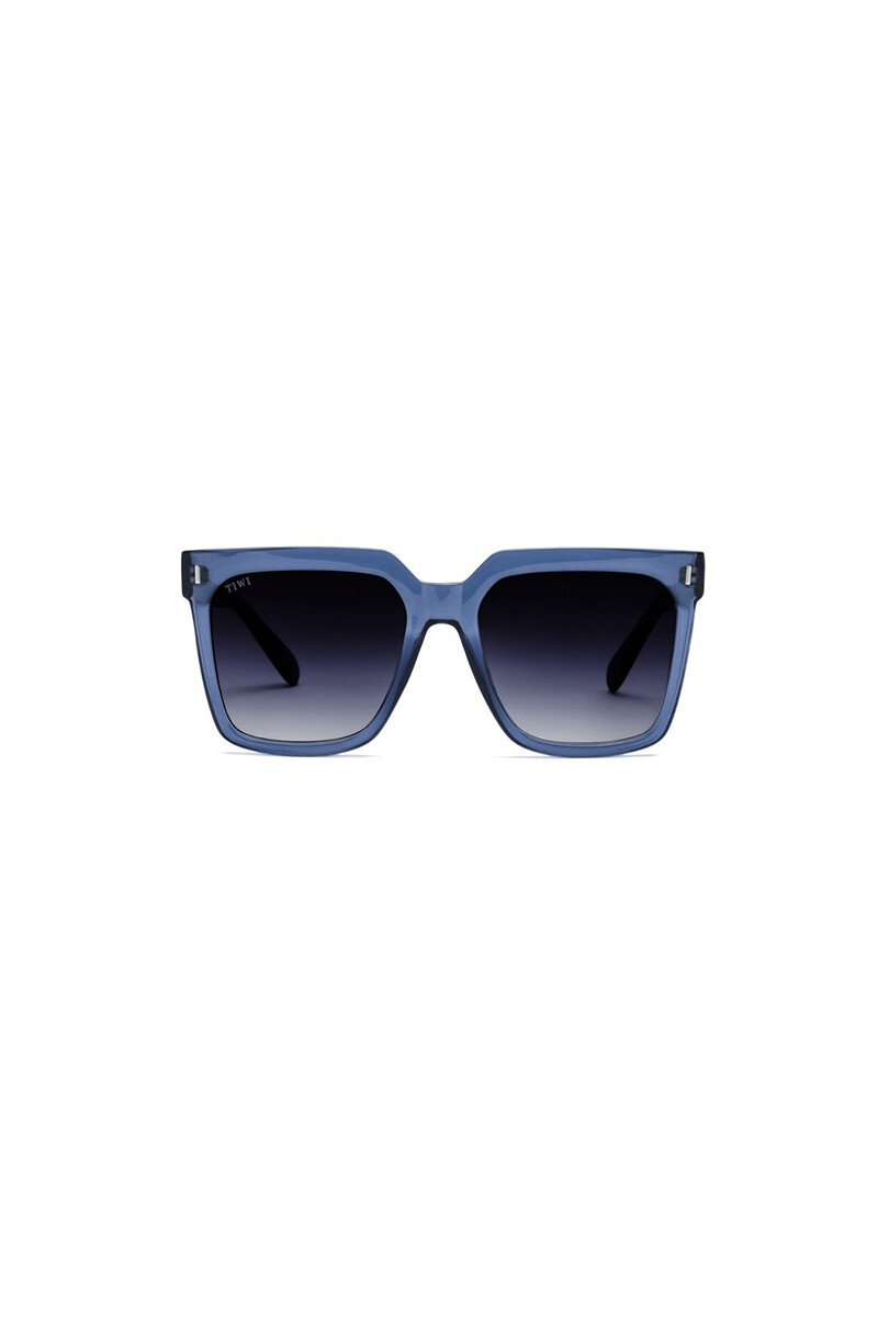 Tiwi Kelly Cristal Ocean Blue With Blue Gradient Lenses