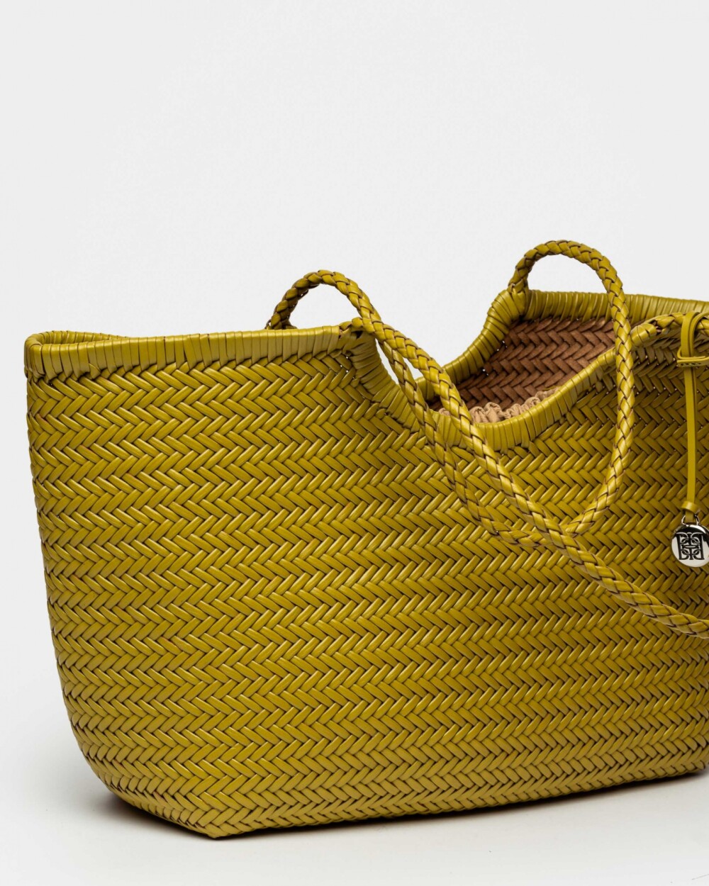 Bolso Ipanema en cuero curtido natural Lima