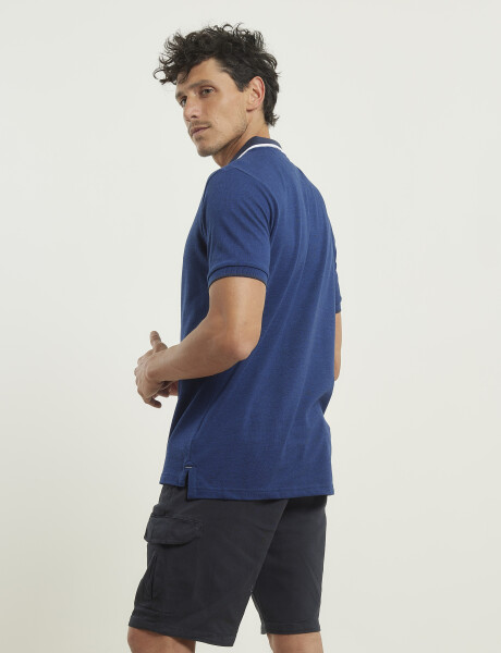 520906 REMERA NAVIGATOR Azul Piedra Melange
