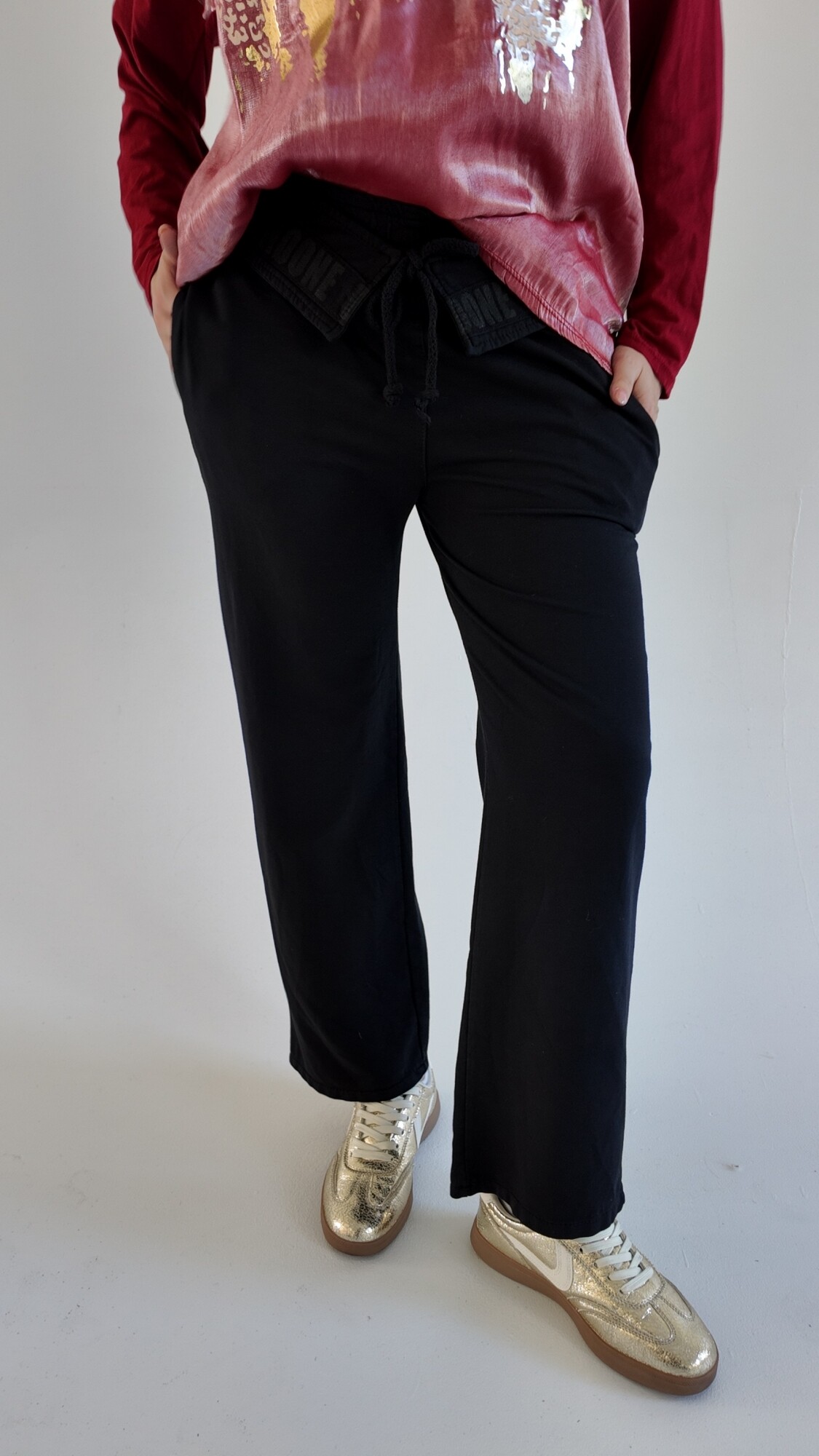 Pantalon dark Pantalon dark