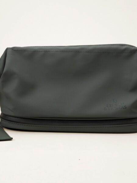 NECESER DARIO VERDE MILITAR