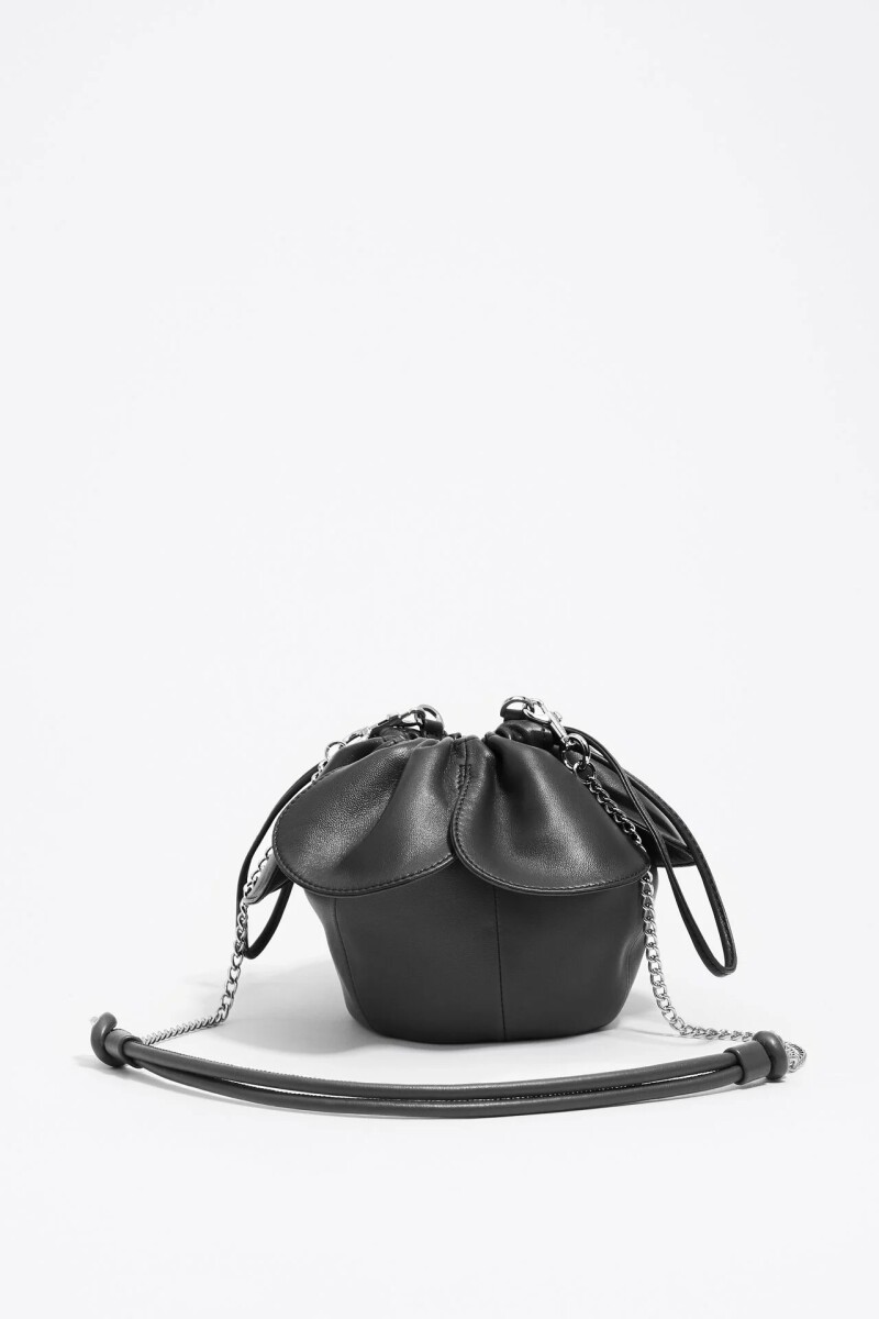 BOLSO PETALO Negro