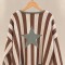 Buzo Universo Raya Chocolate y safari