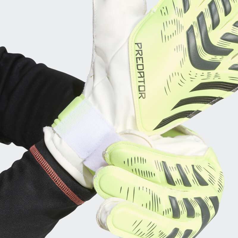 Guantes Adidas Predator Verde
