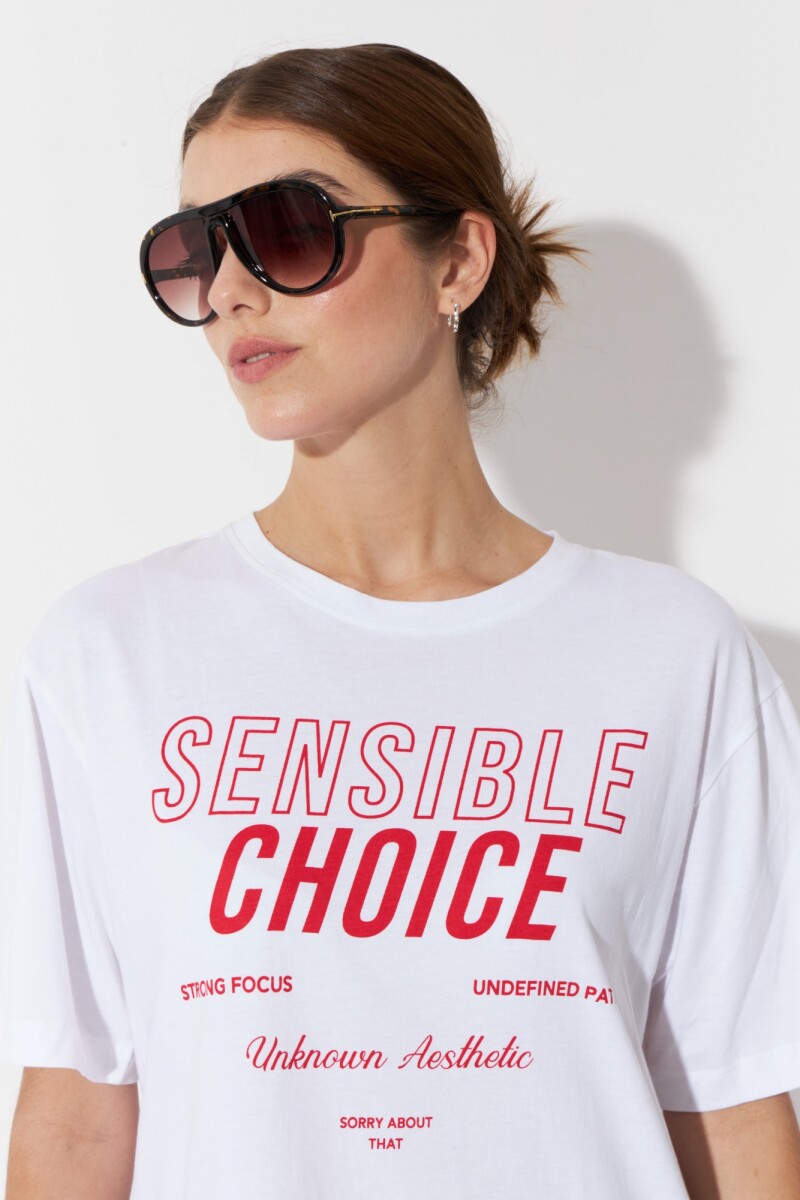 Remera oversize sensible choice blanco