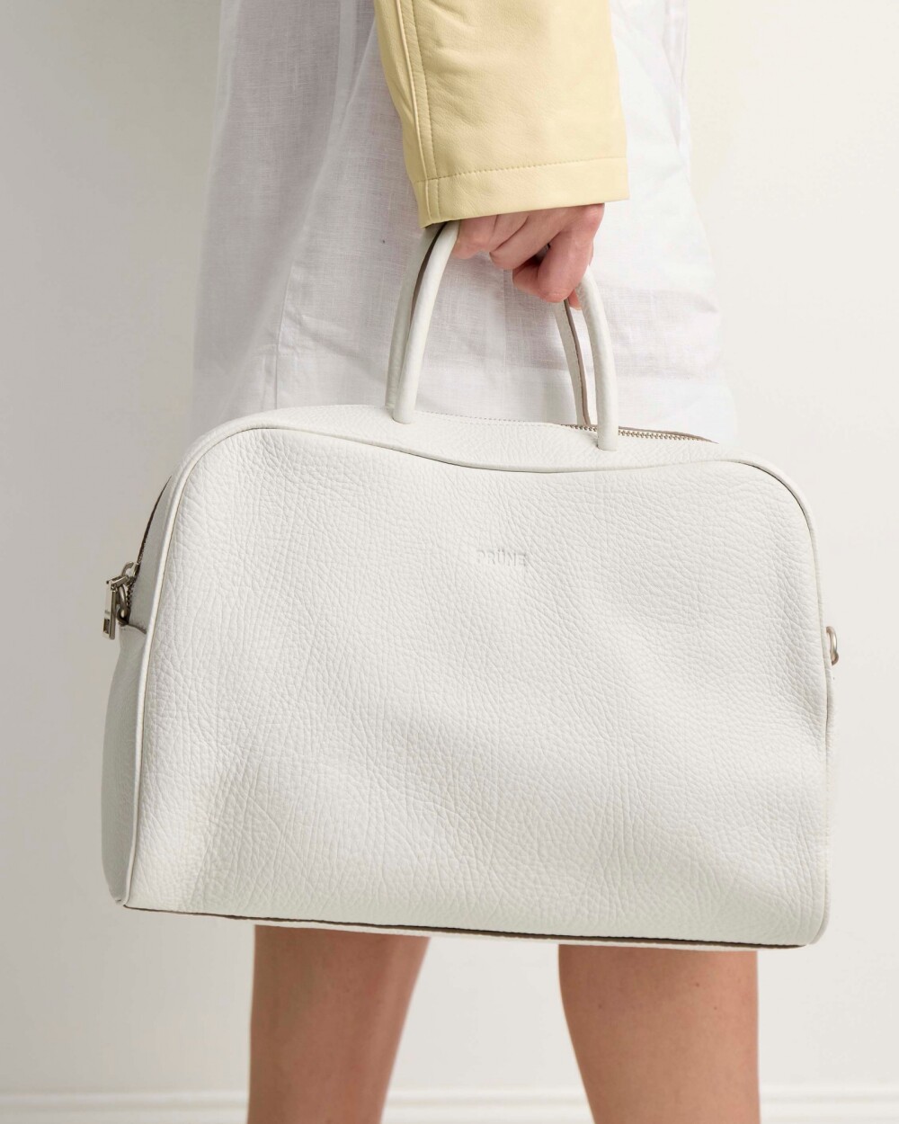 Cartera de mano The Club en cuero graneado Blanco