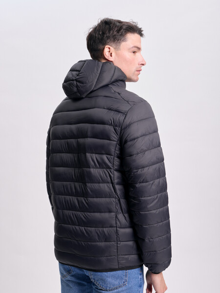 Campera capitoneada Negro