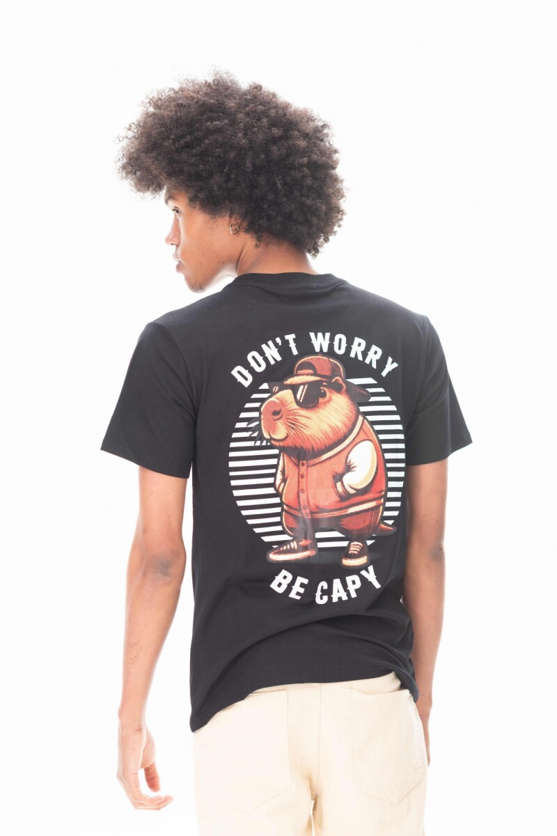 Remera Capi Negro