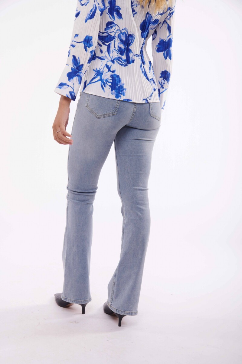 JEAN TILDA BOOTCUT AZUL MEDIO
