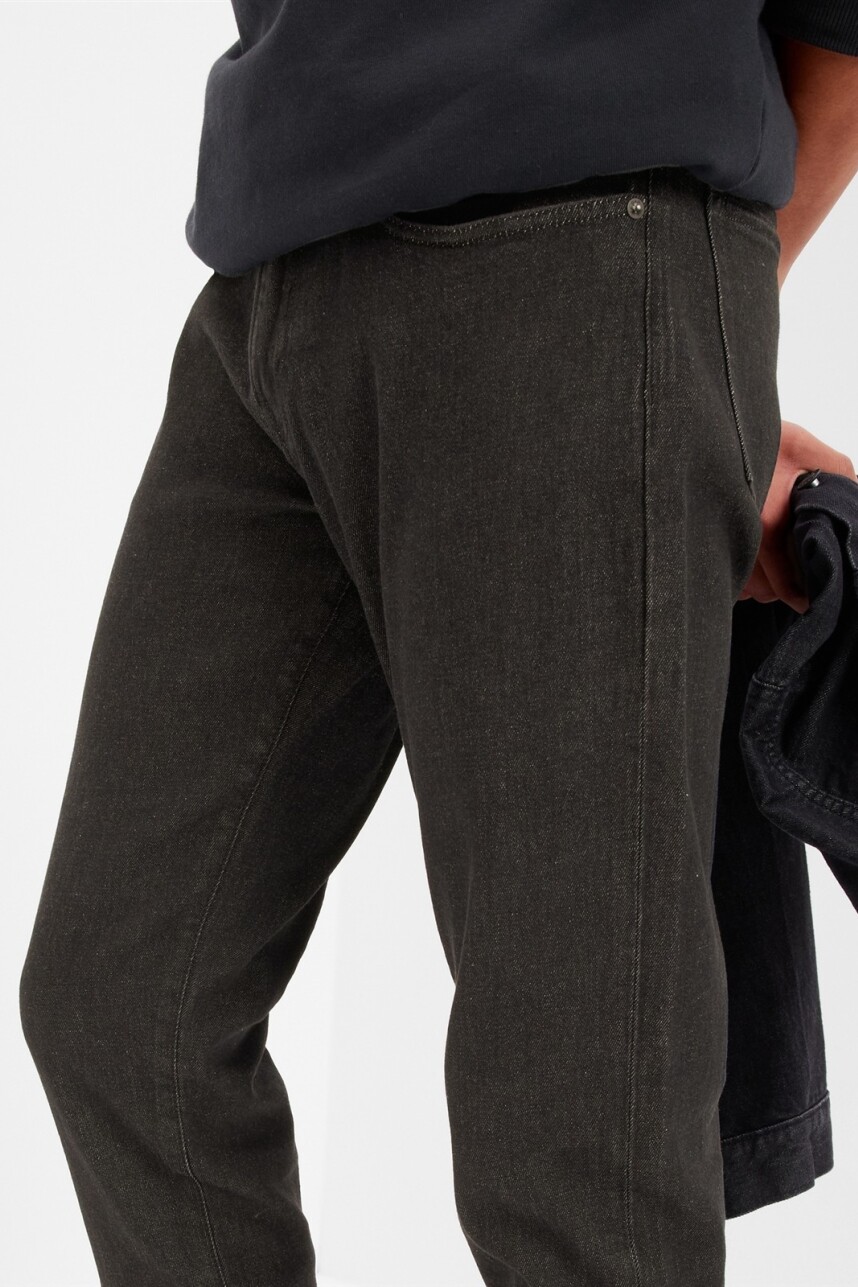 Jean Slim Soft Hombre Black Wash