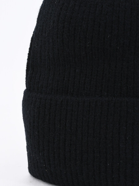 GORRO QUITO NEGRO