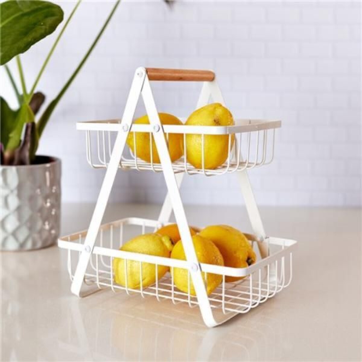 Frutera Doble Piso Metálica Alto 30cm x Largo 30cm x Ancho 17cm 