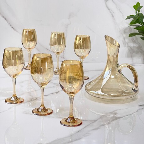 Juego De 6 Copas 350ML + Decanter 1.5L Vidrio Ámbar Juego De 6 Copas 350ML + Decanter 1.5L Vidrio Ámbar