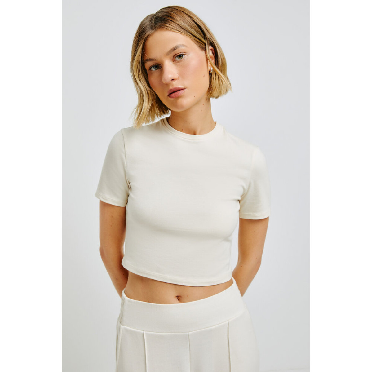 BLUSA MM FEM - CREMA 