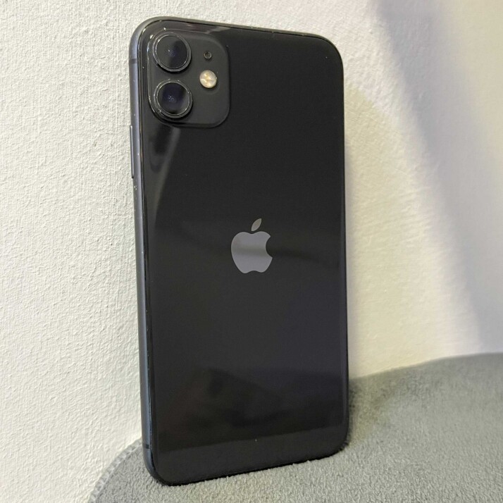 iPhone 11 128GB Black iPhone 11 128GB Black