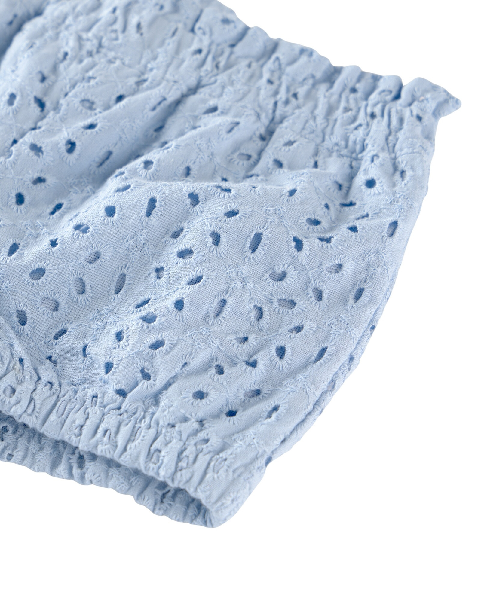 Set dos piezas de algodón orgánico, short y remera, azul, diseño ojales Sin color