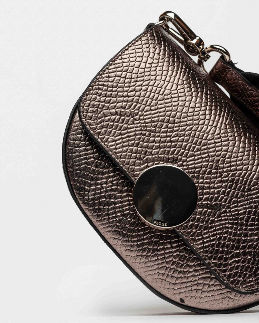 Mini Bag The Circle En Cuero Grabado Snake Metalizado Metalizado