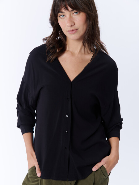 Blusa Manga Larga Escote En V Negra