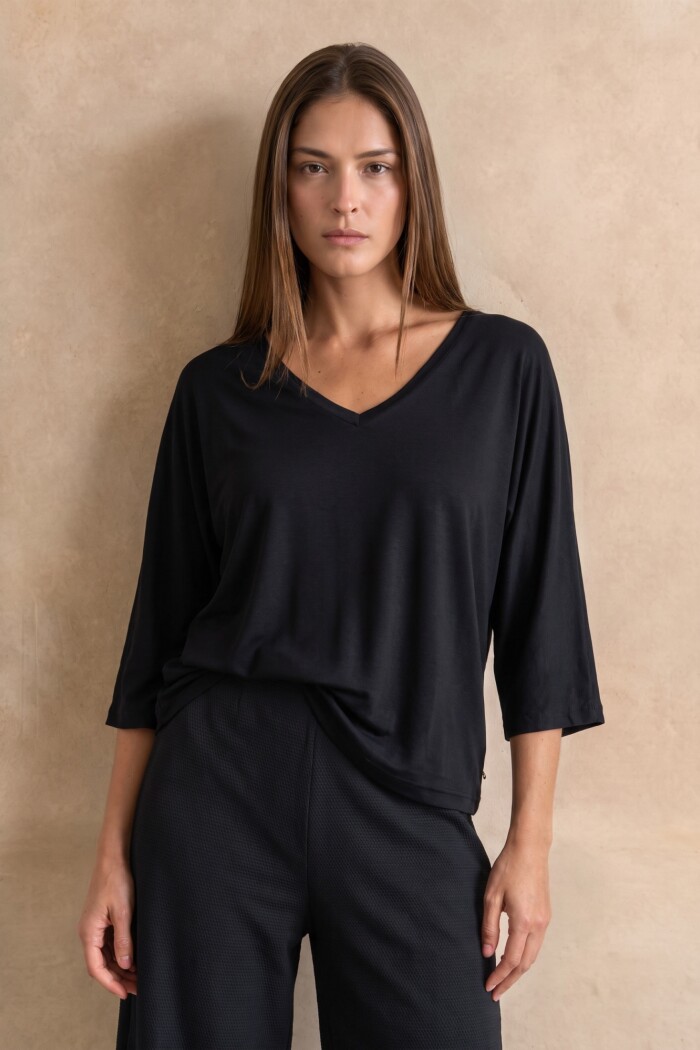 Remera Negro