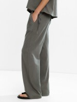Pantalón 100 % Algodón Con Bordado caqui