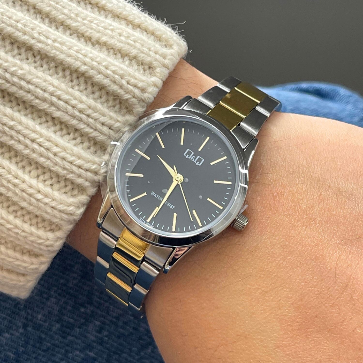 Reloj Análogo Q&Q Resistente al agua Mujer – Dorado Plateado