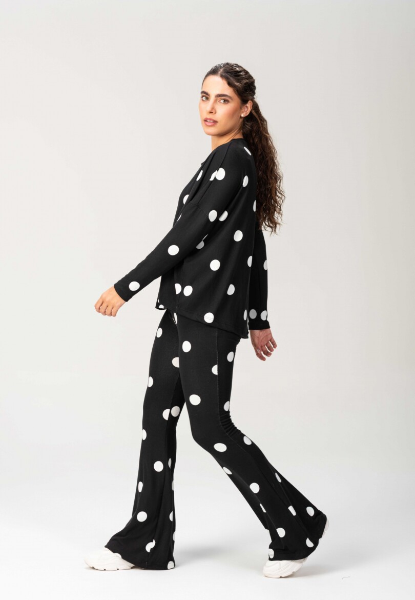 Remera Popi Lunares negro y blanco
