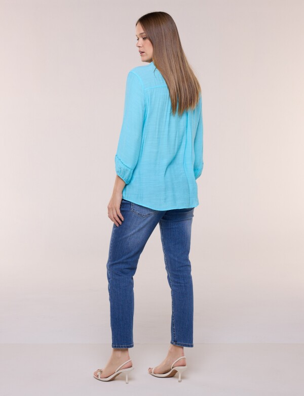 Blusa Con Alforzas En Delantero Y Botones CELESTE