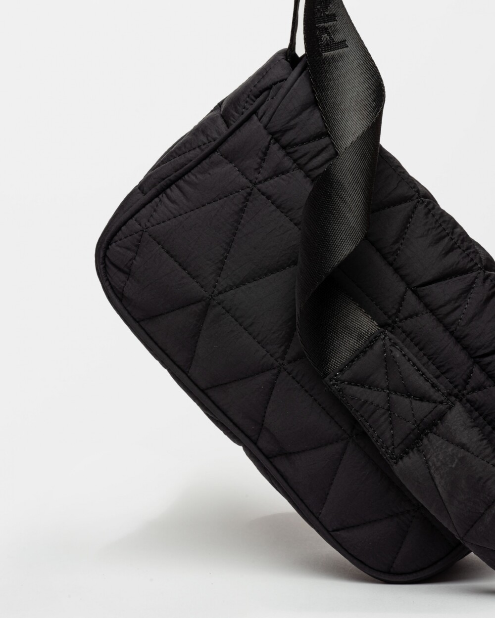 Bandolera Thunder En Nylon Negro