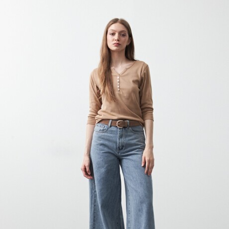 REMERA JALISCO Beige Oscuro