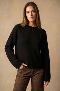 Sweater Negro