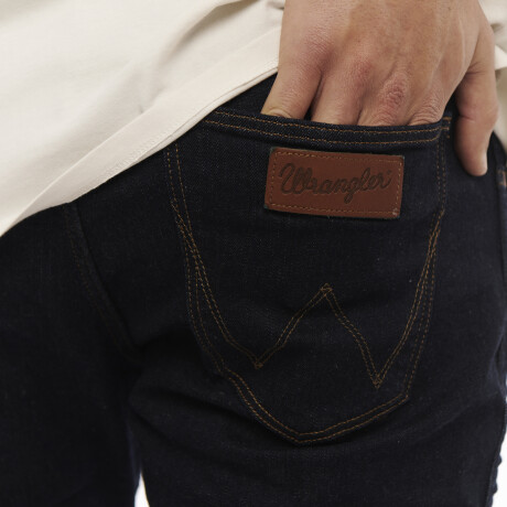 Jean Wrangler de Hombre - GREENSBORO - W70GRB0RAW ELD