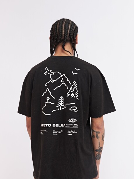 REMERA NAZARE NEGRO
