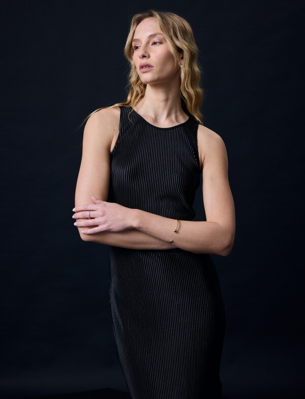 Vestido Saten Plisado NEGRO