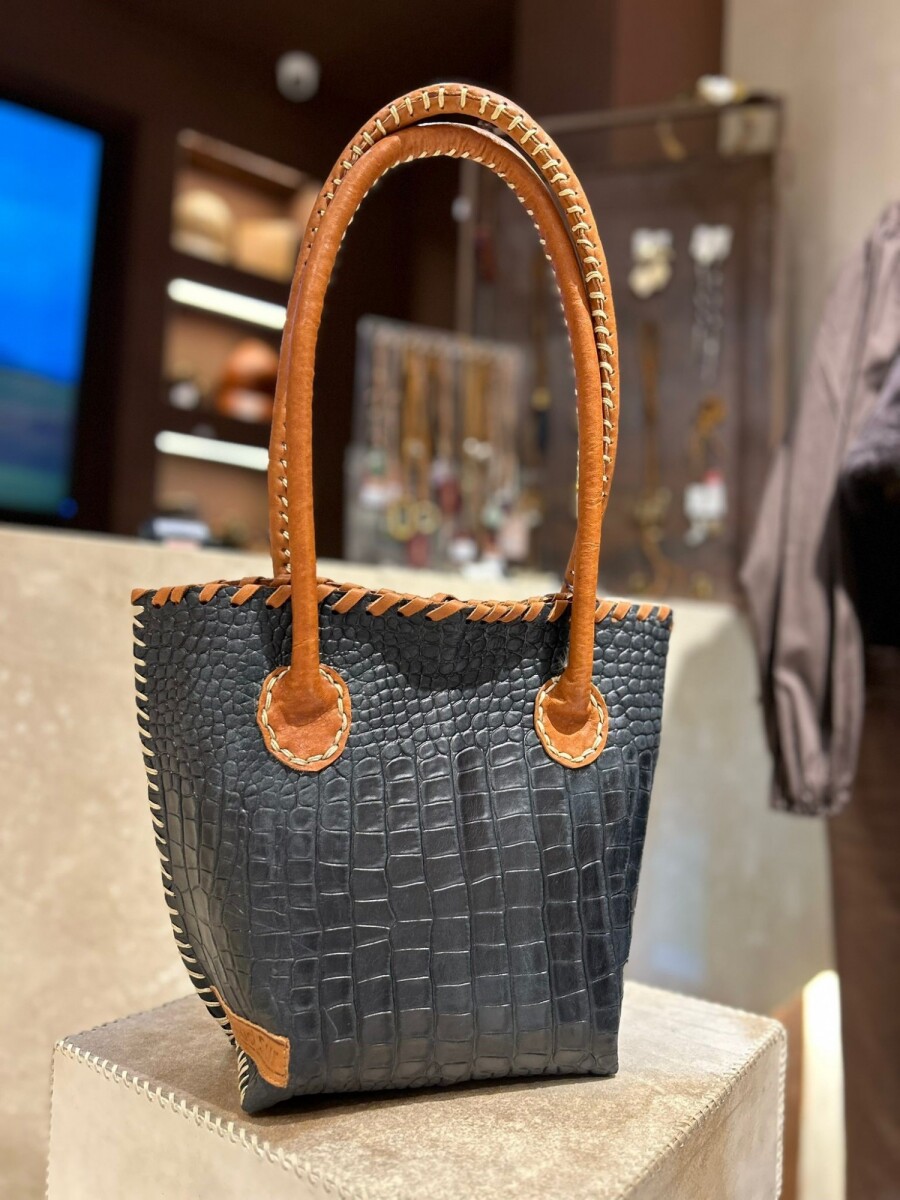 Medium All Season Bag - Negro 